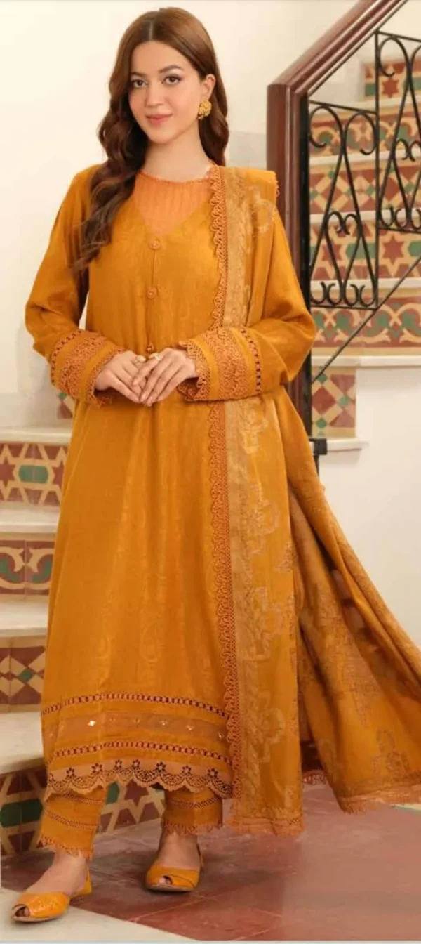 Tehzeeb by Riaz Arts Leather Peach with Velvet Jacquard Shawl 3pc | TL-336